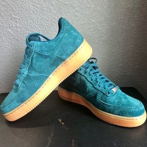 Nike Air Force 1 ‘07 Mid Women’s